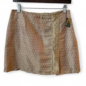 Kit cornell balliwood gold mini skirt